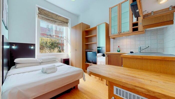 Studio To Rent In Cartwright Gardens, London, WC1H