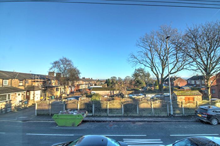 3 Bedroom End Of Terrace House For Sale In Bradley Fold Road, Bolton, BL2