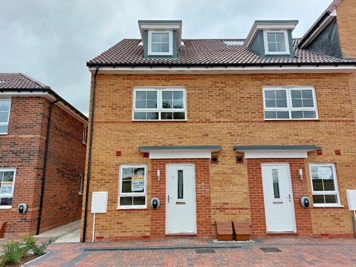 3 Bedroom Terraced House To Rent In Woodmansey Mile, Beverley, East Riding Of Yorkshire, HU17
