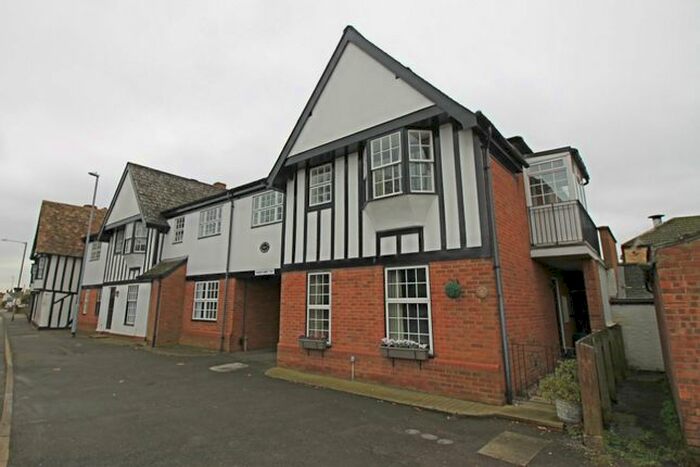 1 Bedroom Flat To Rent In Tudor Court, Godmanchester, PE29