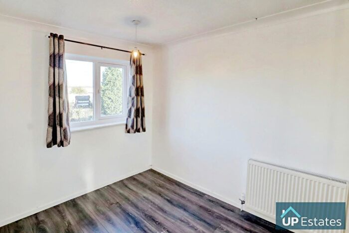 2 Bedroom End Of Terrace House To Rent In Rosemullion Close, Exhall, Coventry, CV7