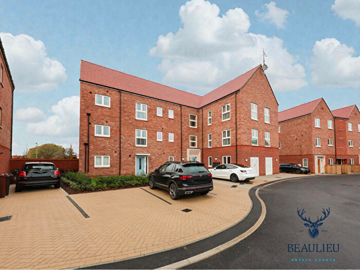 1 Bedroom Apartment To Rent In Harris Crescent, Beaulieu Park, CM1