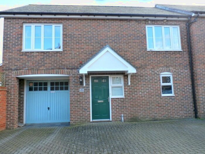 1 Bedroom Flat To Rent In Ringstone, Duxford, Cambridge, CB22