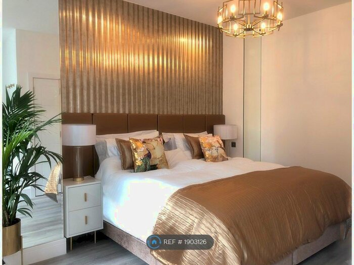 1 Bedroom Flat To Rent In Lorne Park Road, Bournemouth, BH1