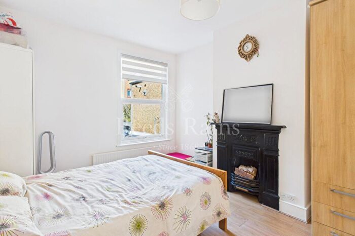 3 Bedroom Terraced House For Sale In Priory Hill, Dartford, Kent, DA1