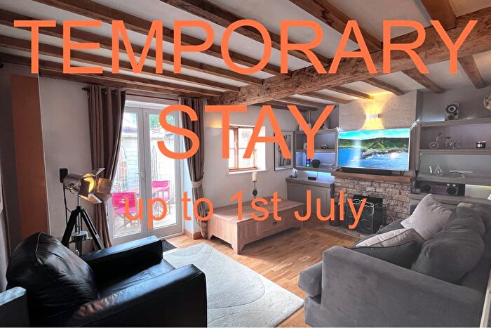 2 Bedroom Town House To Rent In Sheep Street, Shipston-On-Stour, CV36