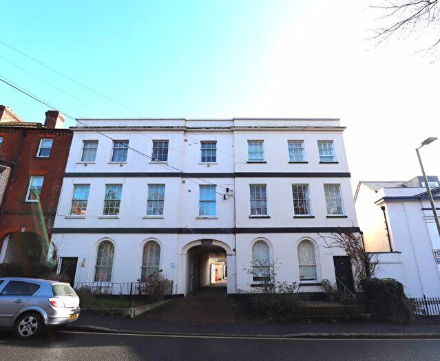 1 Bedroom Flat To Rent In Pennsylvania Road, Exeter, EX4