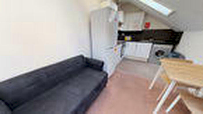 2 Bedroom Property To Rent In Whitefield House, Flat Greenbank Road, PL4