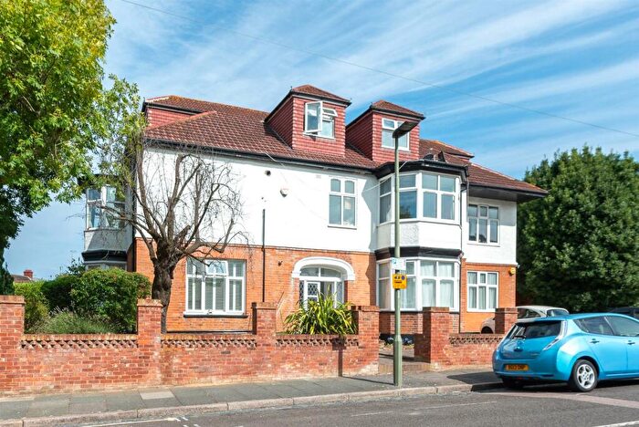 1 Bedroom Flat For Sale In London Lane, Bromley, BR1