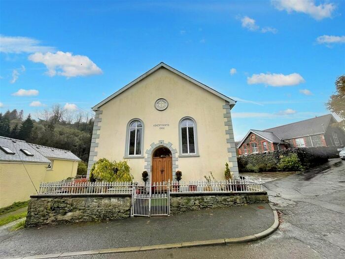 3 Bedroom Detached House For Sale In Cwmduad, Carmarthen, SA33
