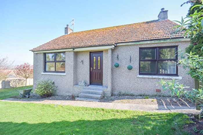 2 Bedroom Bungalow To Rent In Fullerton, Montrose, Angus, DD10