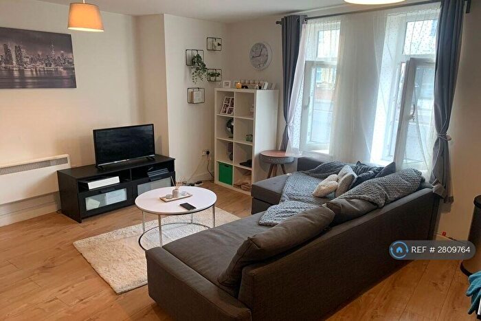1 Bedroom Flat To Rent In Station Road, Rainham, Gillingham, ME8
