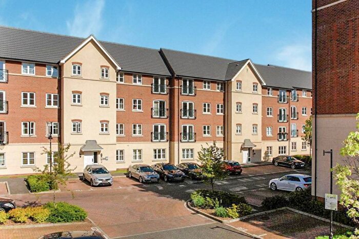 2 Bedroom Flat To Rent In Viridian Square, Aylesbury, HP21