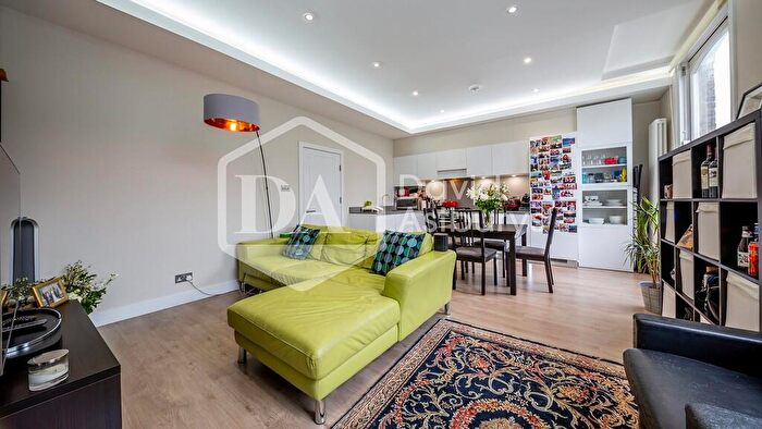 2 Bedroom Apartment To Rent In Wilberforce Road, Finsbury Park, London, N4