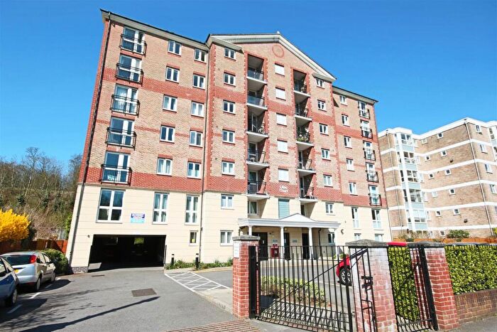 1 Bedroom Retirement Property For Sale In London Road, Patcham, Brighton, BN1