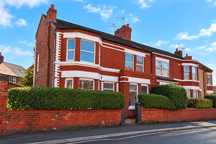 4 Bedroom Semi Detached House For Sale In Hawarden Avenue, Wallasey, Wirral, CH44