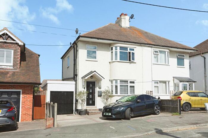 3 Bedroom Semi-Detached House For Sale In Belgrave Road, Minster On Sea, Sheerness, Kent, ME12