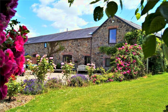 5 Bedroom Semi-Detached House For Sale In Chillaton, Lifton, PL16