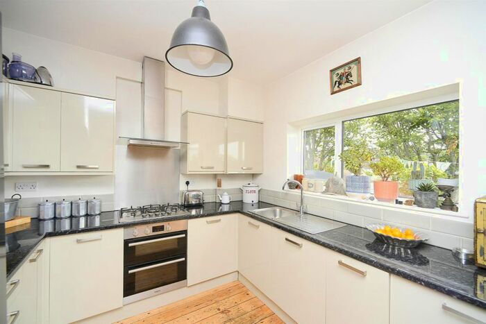 3 Bedroom Terraced House For Sale In Stanmer Park Road, Brighton, BN1