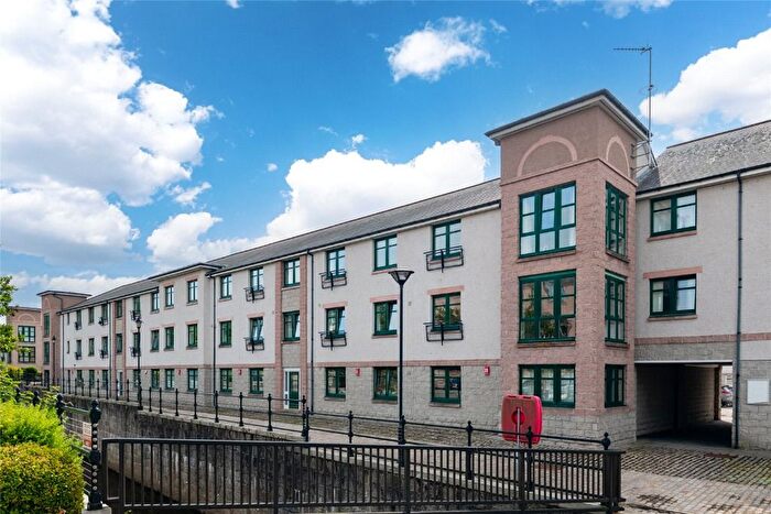 2 Bedroom Flat To Rent In Grandholm Crescent, Bridge Of Don, Aberdeen, AB22