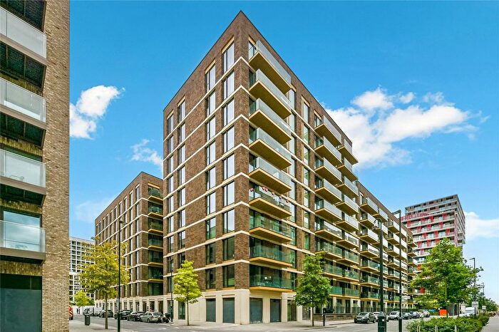 2 Bedroom Flat For Sale In Clipper Street, London, E16