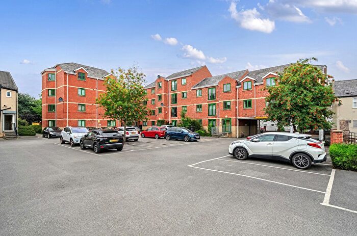 2 Bedroom Flat For Sale In Admiral Street, Leeds, West Yorkshire, Uk, LS11