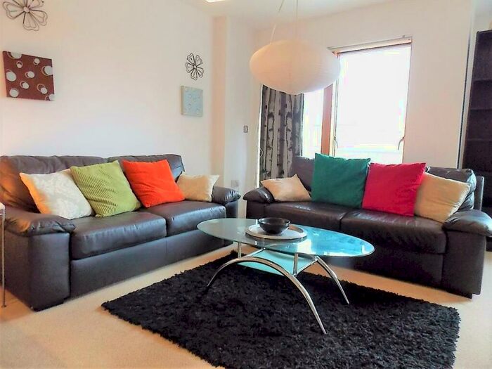 2 Bedroom Apartment To Rent In Jefferson Place, Fernie Street, Green Quarter, Manchester, M4