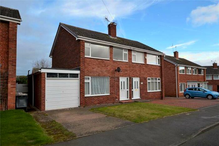 3 Bedroom Semi-Detached House To Rent In 9 Whitmore Close, Bridgnorth, Shropshire, WV16