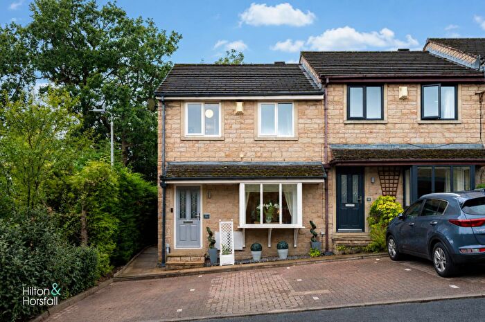 3 Bedroom Semi-Detached House For Sale In Lower Laithe Drive, Barrowford, BB9
