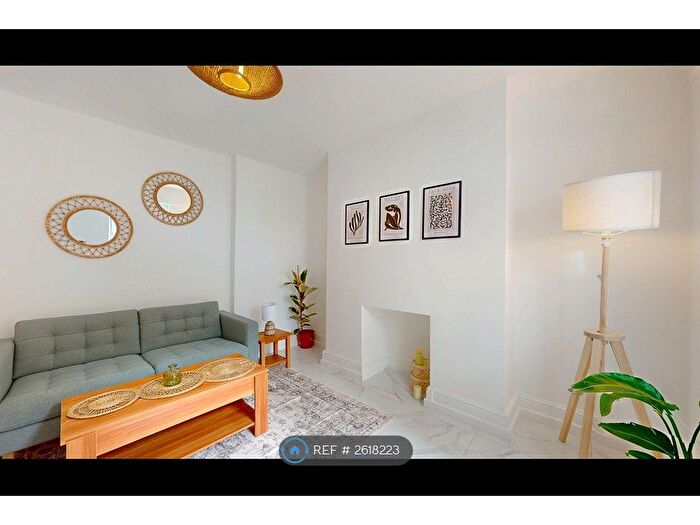 1 Bedroom Flat To Rent In Albion Road, London, N16