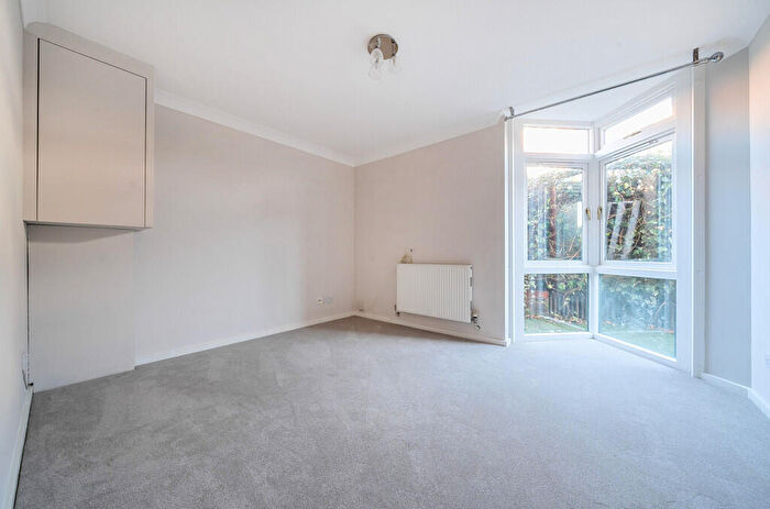 2 Bedroom Flat For Sale In Durham Road, Sidcup, DA14
