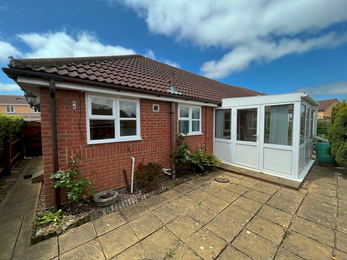 2 Bedroom Semi-Detached Bungalow For Sale In Nicolette Way, Spalding, PE11
