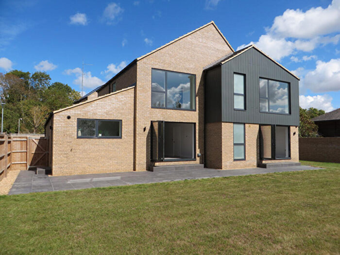 4 Bedroom Detached House For Sale In Portholme Place, Huntingdon, PE29