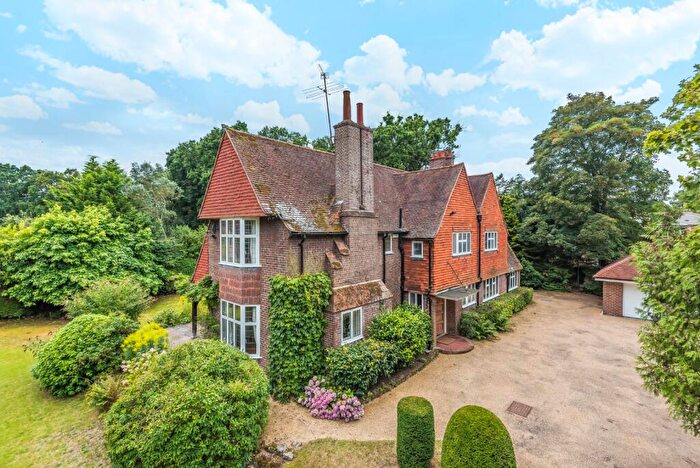 5 Bedroom Detached House To Rent In Ridgway Road, Pyrford, Woking, Surrey, GU22