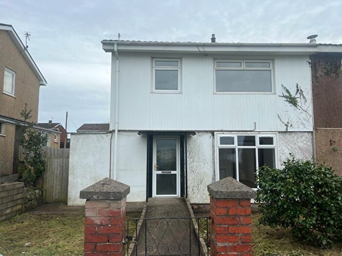 3 Bedroom Property To Rent In St. Illtyds Road, Bridgend, CF31