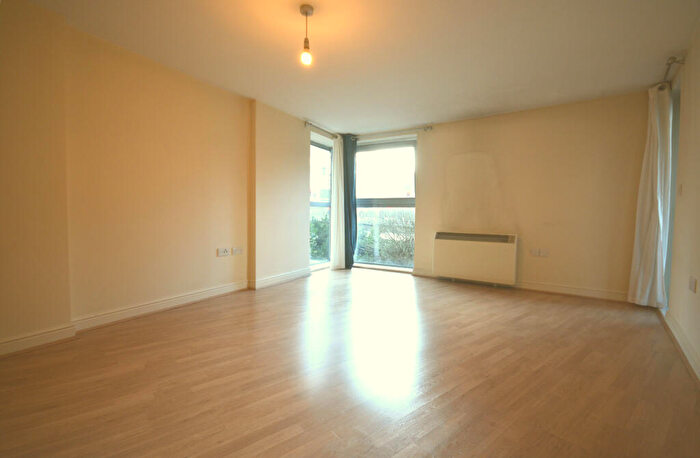 1 Bedroom Apartment To Rent In Kelvin Gate, Bracknell, RG12