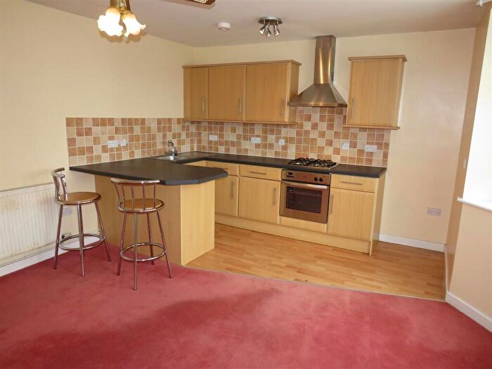 2 Bedroom Flat To Rent In Bridge Road, Southampton, SO19