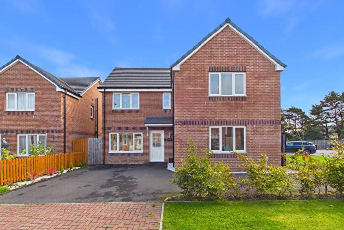 4 Bedroom Detached House For Sale In Kiltongue Lane, Cambuslang, G72