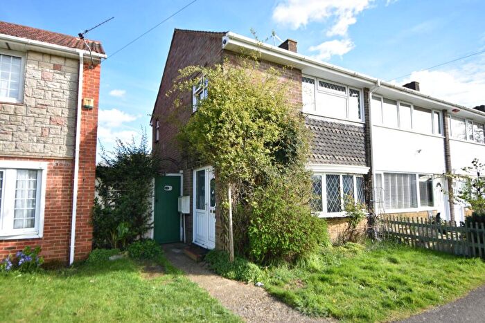 2 Bedroom End Of Terrace House For Sale In Green Crescent, Gosport, PO13