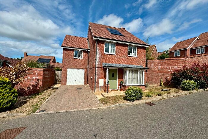 4 Bedroom Detached House For Sale In Ulverston Road, Eastbourne, East Sussex, BN23