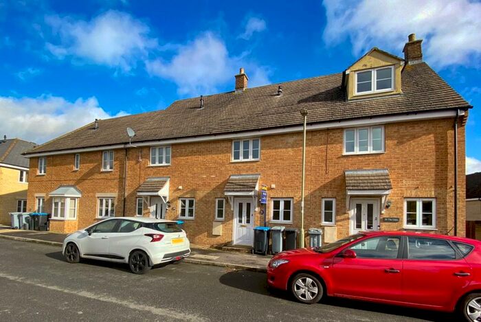 2 Bedroom Terraced House To Rent In The Oaks, Shilton Park, Carterton, Oxfordshire, OX18