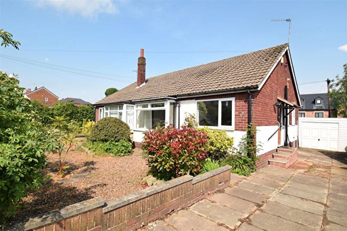 2 Bedroom Semi-Detached Bungalow To Rent In Brandy Carr Road, Kirkhamgate, Wakefield, WF2