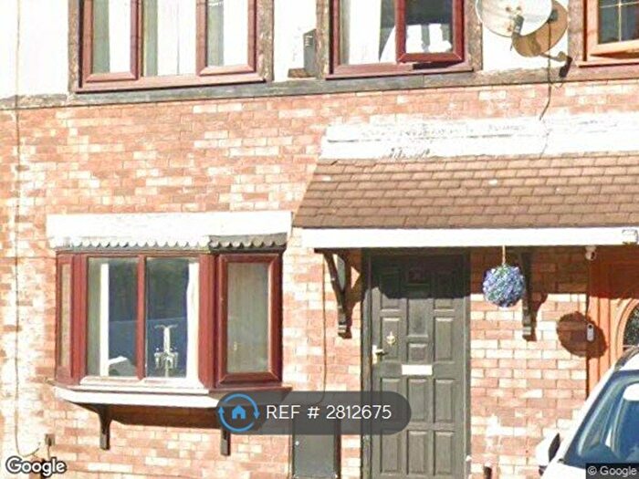 3 Bedroom Semi Detached House To Rent In Peel St, Dukinfield, SK16