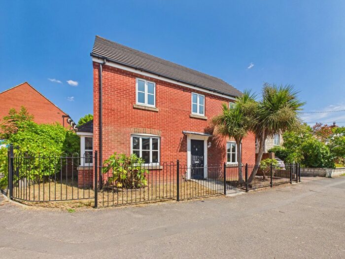 4 Bedroom Detached House For Sale In Spinning Wheel Court, Stroud, GL5