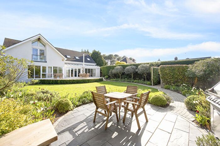 5 Bedroom Detached House For Sale In Springdale Road, Corfe Mullen, BH21