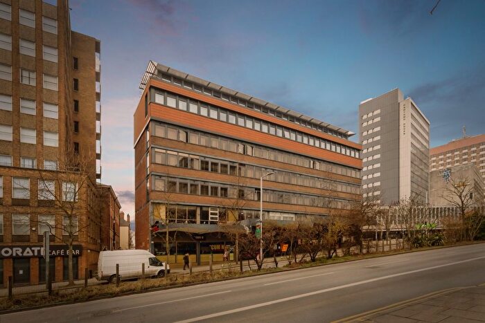 1 Bedroom Flat For Sale In Maid Marian Way, Nottingham, NG1