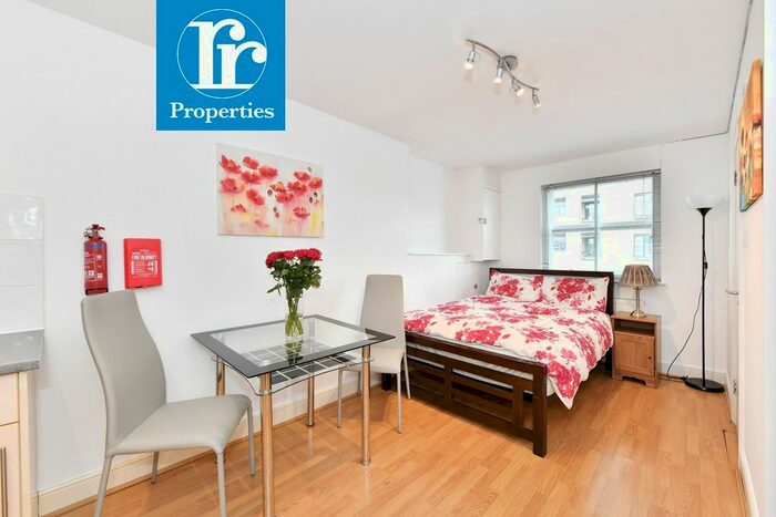 Studio To Rent In Cromwell Roa, London SW7