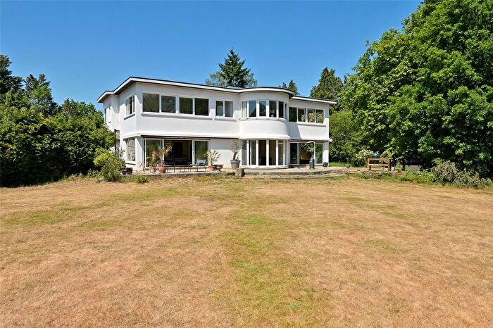 5 Bedroom Semi-Detached House To Rent In Beggars Hill Road, Lands End, Twyford, Reading, RG10
