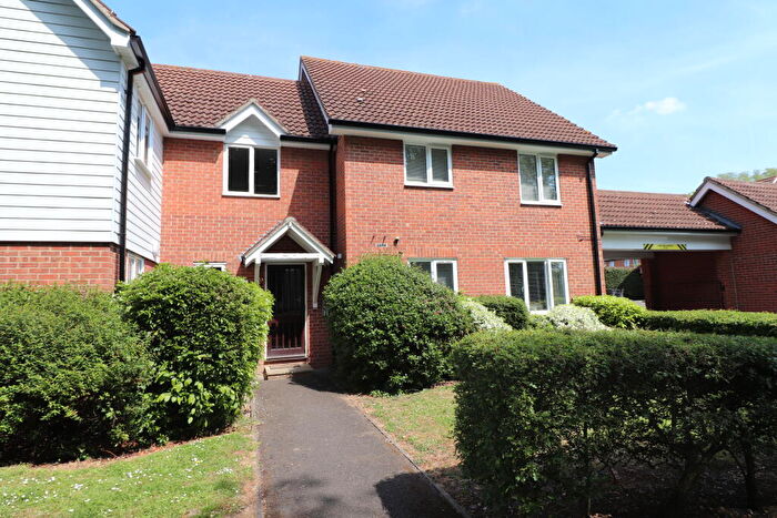 1 Bedroom Apartment To Rent In Wendover Gardens, Hutton, CM13