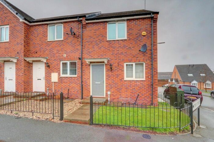 2 Bedroom Semi-Detached House To Rent In Thornaby Road, Thornaby, TS17